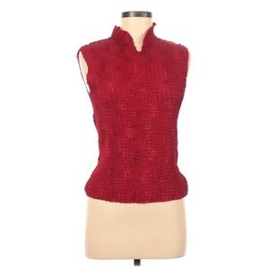 Plisse Sleeveless Blouse